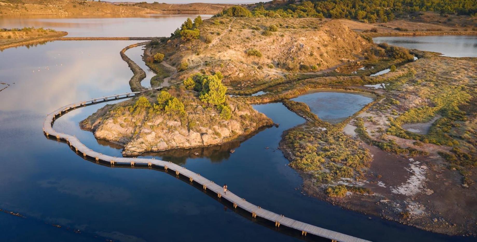 La Lagune Avec Vue Bages (Aude)